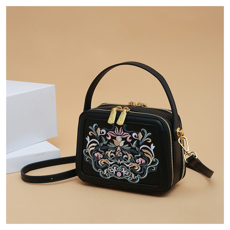 Crossbody Bag High-end Design Bag Chinese Style Embroidery Handbag Fashion Versatile Single Shoulder Small Square Bag Cross-border
